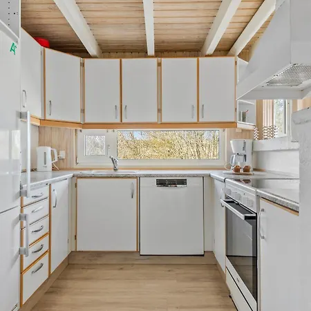 Krogsande Ix Nyaraló *